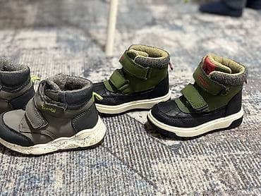 меняю на сапок: Детские зимние ботинки Tombi — две пары. Особенности: - Модель — 2