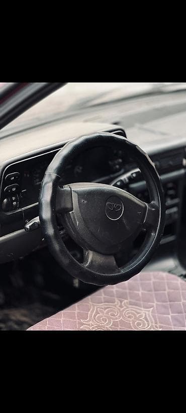 рисо: Daewoo Nexia: 1998 г., Седан — 1