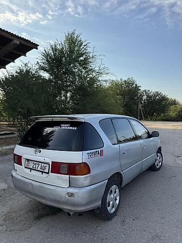 Продажа авто: Toyota Ipsum: 1996 г., 2 л, Автомат, Бензин, Минивэн — 4