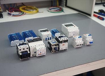 Электротехнические комплектующие для щитов и автоматизации Состав