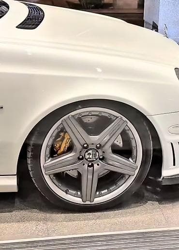 Литые Диски R 19 AMG, Комплект, отверстий - 5