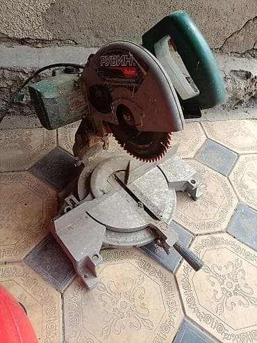 black decker: Торцовочная пила Rubin (Рубин) 10" Характеристики: - Тип — 1