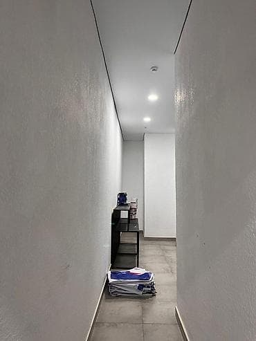 2500: Аренда офисов, 120 м², В жилом комплексе — 2