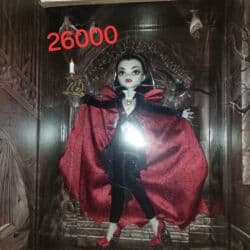 домик для кукол: Продаю коллекционных кукол монстрхай skullector по фильмам, из личной — 23