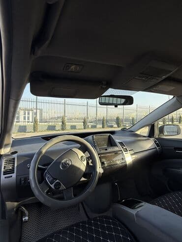 авто рассрочка бишкек без первоначального взноса: Toyota Prius: 2004 г., 1.5 л, Робот, Гибрид, Седан — 6