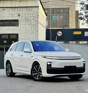 Lixiang L7: 2023 г., Гибрид