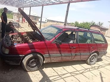 авто порше: Volkswagen Passat Variant: 1990 г., Универсал — 8