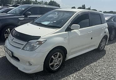 gak aion v: Toyota Ist: 2003 г., 1.3 л, Автомат, Бензин, Хэтчбэк — 2