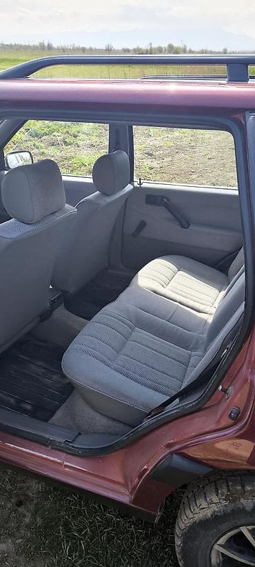 Продажа авто: Volkswagen Passat Variant: 1989 г., 1.8 л, Ручные, Бензин, Универсал — 9