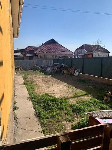 Продаётся Дом 90кв.м Участок 4,5 сотых Описание: - Участок
