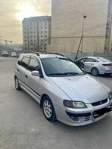 Унаа сатуу: Mitsubishi Space Star: 2003 г., 1.8 л, Кол менен иштөөчү, Газ, Хетчбек — 5