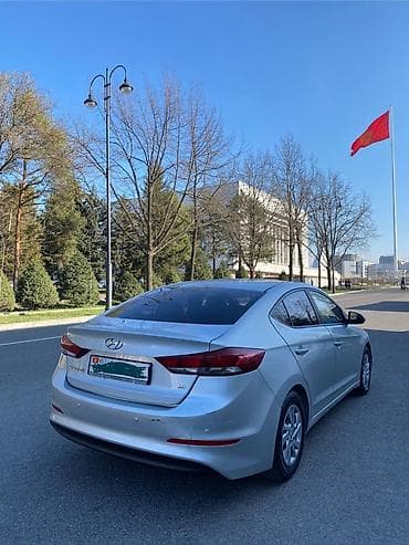 daewoo centra: Hyundai Avante: 2018 г., 1.6 л, Автомат, Бензин, Седан — 3