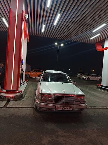 bmw e92: Mercedes-Benz W124: 1993 г., 3.2 л, Автомат, Бензин, Седан — 6