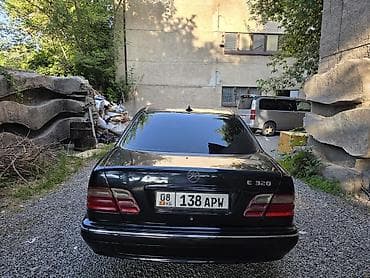 2 8: Mercedes-Benz E-Class: 2000 г., 3.2 л, Автомат, Бензин, Седан — 3
