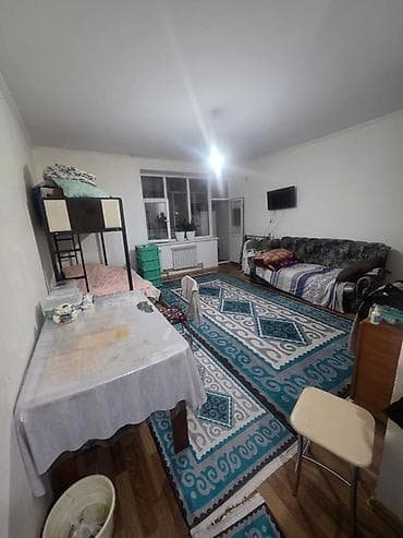 Недвижимость: 1 комната, 32 м², Малосемейка, 3 этаж, Старый ремонт — 2