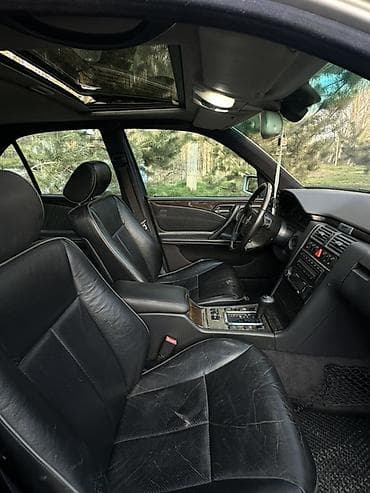 Продажа авто: Mercedes-Benz E-Class: 1998 г., 4.3 л, Автомат, Бензин, Седан — 10