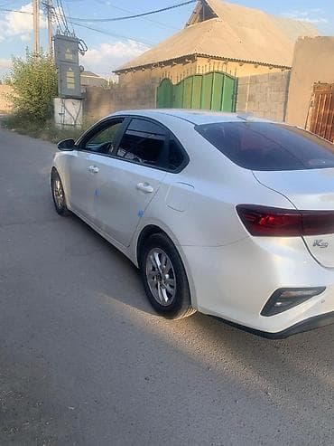 byd e1: Kia K3: 2020 г., 1.6 л, Автомат, Бензин, Седан — 3