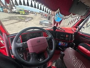 волва тгач: Тягач, Volvo, 2004 г., Самосвал — 4