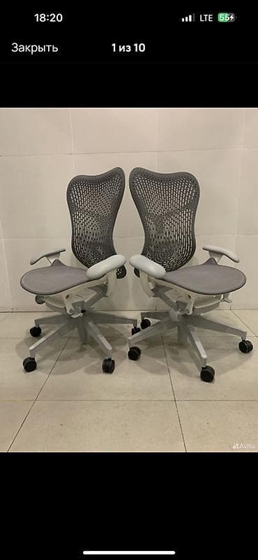 Офисные кресла: Эргономичные офисные кресла Herman Miller Mirra 2 с перфорированной — 1