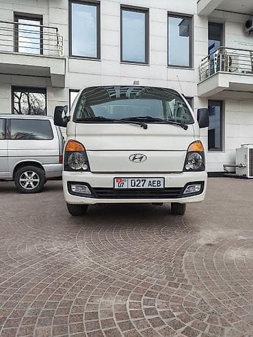 Транспорт: Жеңил жүк ташуучу унаа, Hyundai, Стандарт — 2