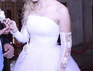 Свадебное платье в классическом «принцесса/ball gown» силуэте. -