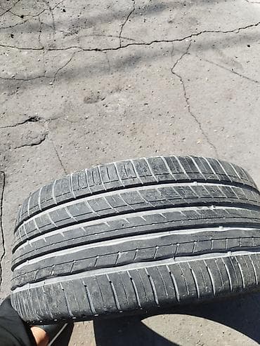 stud 100: Летняя шина одна пара Kumho Ecsta PS71 для легкового автомобиля — 1