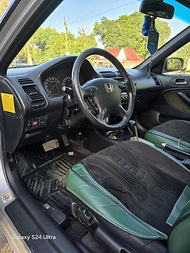 jdm авто: Honda Civic: 2001 г., 1.7 л, Автомат, Бензин, Седан — 9