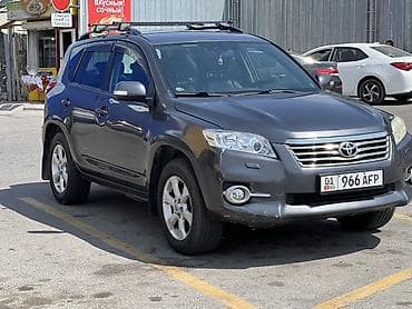 Toyota RAV4: 2011 г., 2 л, Автомат, Бензин, Кроссовер