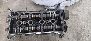 avens: ГБЦ Toyota 1.8 л, Б/у — 3