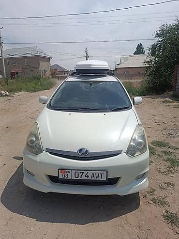 Toyota WISH: 2003 г., 1.8 л, Автомат, Бензин, Минивэн