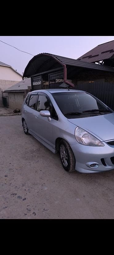 Транспорт: Honda Jazz: 2008 г., 1.5 л, Автомат, Бензин, Хэтчбэк — 6