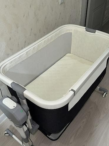 retro divan per page 40: Люлька, Б/у, Колыбель, Металл, цвет - Черный, Платная доставка, Самовывоз — 2