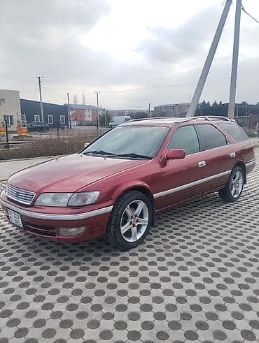 ланд круизер прадо: Toyota Qualis: 1997 г., 2.5 л, Автомат, Бензин, Универсал — 2