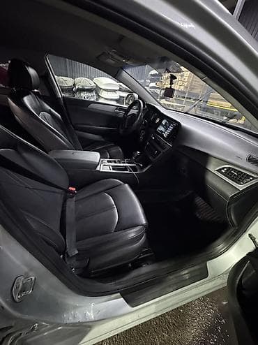 Продажа авто: Hyundai Sonata: 2018 г., 0.2 л, Автомат, Газ, Седан — 3