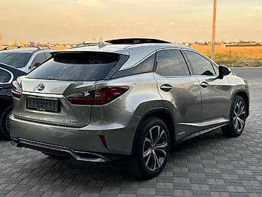 9: Lexus RX: 2018 г., 0.5 л, Автомат, Гибрид — 6