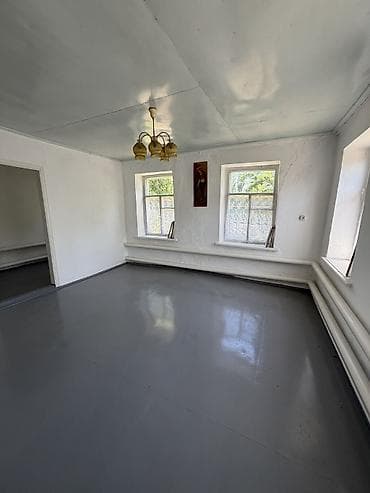 гаража: 🏡 Продается дом в ближнем Арале 📍 Участок: 30 соток 📐 Размеры: ширина — 2