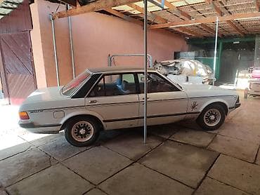 Продажа авто: Ford Granada: 1983 г., 2 л, Механика, Бензин, Седан — 5