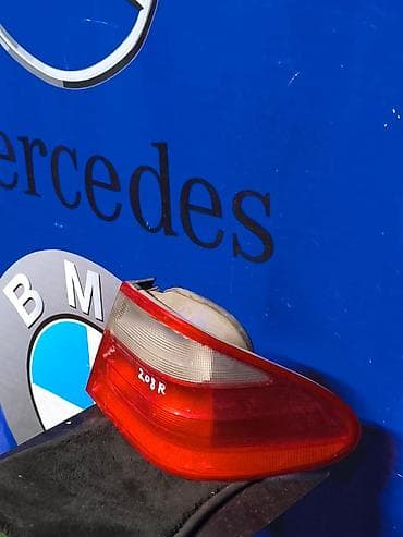 Задний правый стоп-сигнал Mercedes-Benz 2000 г., Б/у, Оригинал, Япония