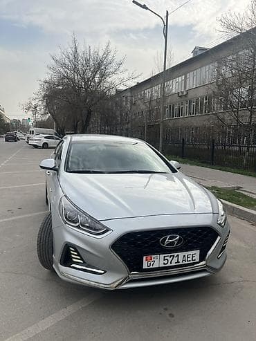 Транспорт: Hyundai Sonata: 2021 г., 2 л, Автомат, Газ, Седан — 1