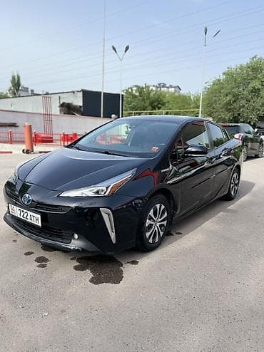 Toyota: Toyota Prius: 2019 г., Гибрид, Хэтчбэк — 5