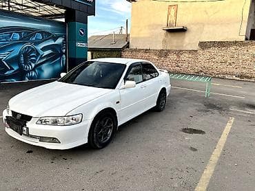 купить матацыкал: Honda Accord: 2000 г., Автомат, Бензин, Седан — 2