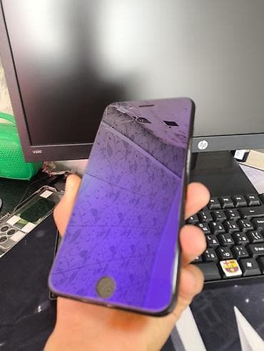 IPhone 7 Plus, Б/у, 128 ГБ, Черный, Зарядное устройство, Защитное стекло, Чехол