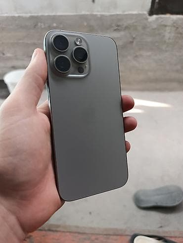 iphone 4: IPhone 15 Pro Max, Б/у, 256 ГБ, Коробка, Зарядное устройство, Защитное стекло, 85 % — 3