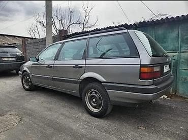 Volkswagen Passat Variant: 1992 г., 1.8 л, Ручные, Универсал