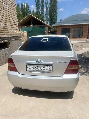 Транспорт: Toyota Corolla: 2000 г., Автомат, Бензин, Седан — 6