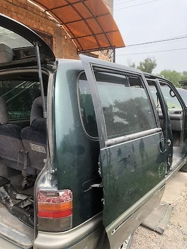 хонда степ эреф 1: Nissan Serena: 1999 г., 1.6 л, Кол менен иштөөчү, Бензин, Вэн/Минивэн — 10