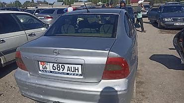 Opel: Opel Vectra: 1999 г., 1.8 л, Механика, Бензин, Седан — 2