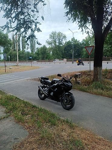 Спортбайк Yamaha, 600 куб. см, Бензин, Взрослый, Б/у