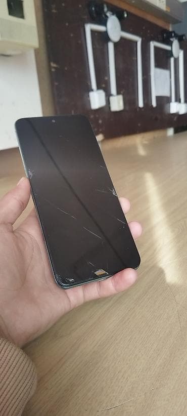 galaxy m31: Redmi, Redmi Note 10, Б/у, 128 ГБ, цвет - Зеленый, 2 SIM — 4