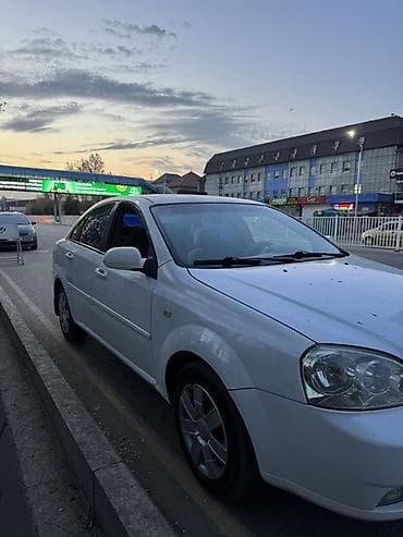 colf 3: Chevrolet Lacetti: 2008 г., 1.6 л, Ручные, Бензин, Седан — 3